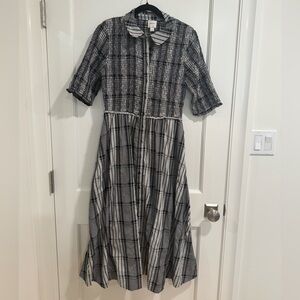 Anthropologie Maeve Short-Sleeve Smocked Midi Shirt Dress. Size S. Black & White